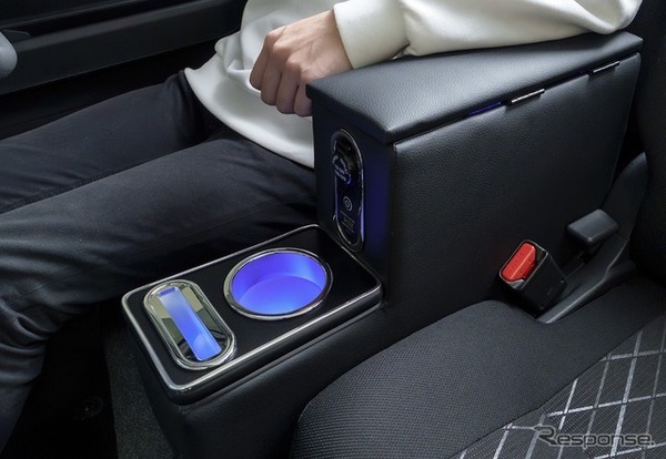 ダイハツ『アトレー/ハイゼットカーゴ』系列専用LEDコンソールボックス