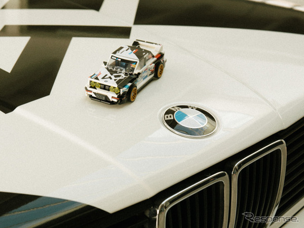 初代BMW M3の40周年記念のレゴ「LEGO Speed Champions」と共通カラーの実車