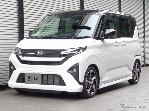 ブリッツ DAMPER ZZ-R　ムーヴ装着例（基準車高：フロント 24mmダウン / リア 29mmダウン）