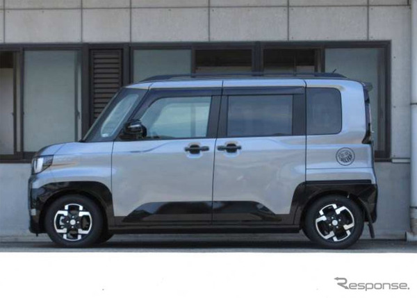タナベ サステックNF210　三菱・デリカミニ4装着例（フロント：18mmダウン / リア：23mmダウン）