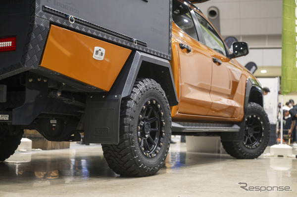 TOYO TIRES 「オープンカントリー M/T」を装着した水野浩聡さんのトライトン