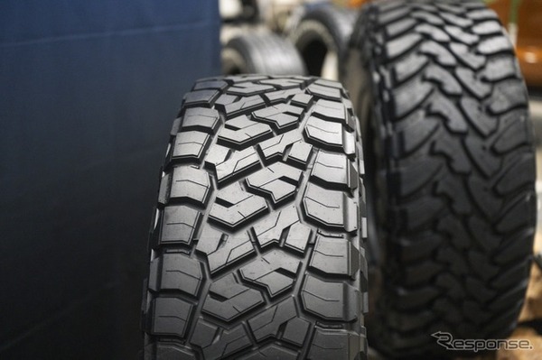 TOYO TIRES オープンカントリー