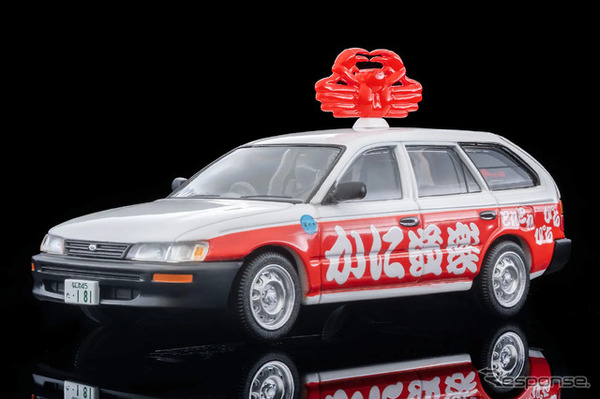 「トミカリミテッド ヴィンテージ」シリーズの新製品「トヨタ カローラ バン DX（かに道楽）」