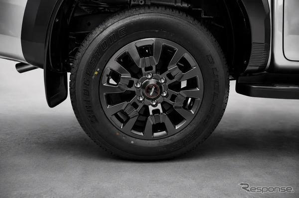 タイから並行輸入されるいすゞ『D-MAX』