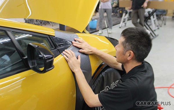 施工トレーニング研修に参加していた、八光自動車工業株式会社 八光Body Technical Centerの施工スタッフ高木氏