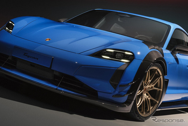 ポルシェ「タイカン・ターボGT（バイザッハ・パッケージ）」の「マンタイ・キット」装着車
