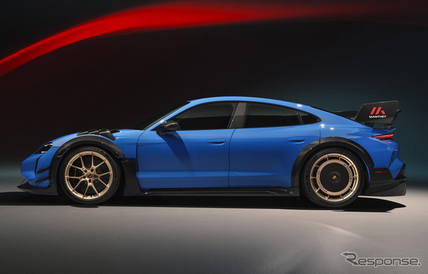 ポルシェ「タイカン・ターボGT（バイザッハ・パッケージ）」の「マンタイ・キット」装着車