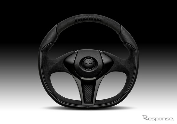 MOMO GT50 2.0 BLACK EDITION