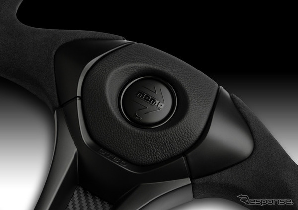 MOMO GT50 2.0 BLACK EDITION