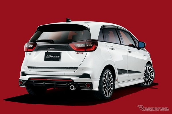 ホンダ『フィット』改良新型に対応する無限パーツ