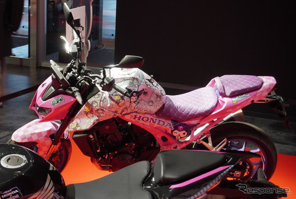 ホンダ CB750 ホーネット クロミラッピング（鈴鹿8耐2026）