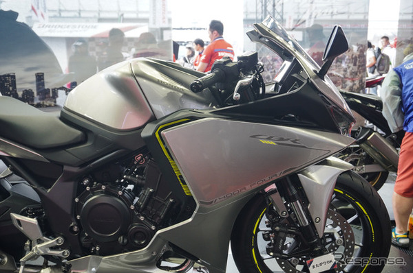 ホンダ CBR400Rフォア Eクラッチ（鈴鹿8耐2026）