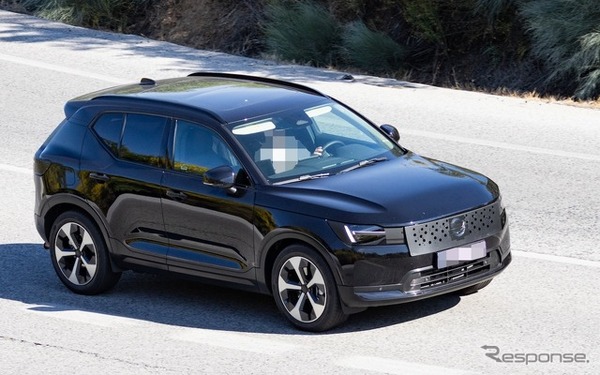 ボルボ XC40 改良新型の開発車両