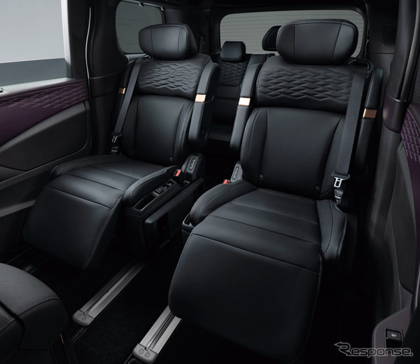 日産 エルグランド AUTECH LINE