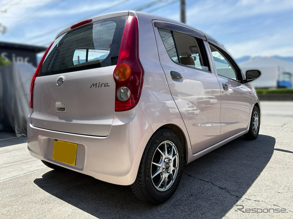 テイン フレックスZ　ダイハツ・ミラ装着例（基準車高純正比：フロント 40mmダウン / リア 50mmダウン）