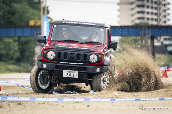 TOYO TIRESサポートチーム 公式テスト＆合同プレスカンファレンス