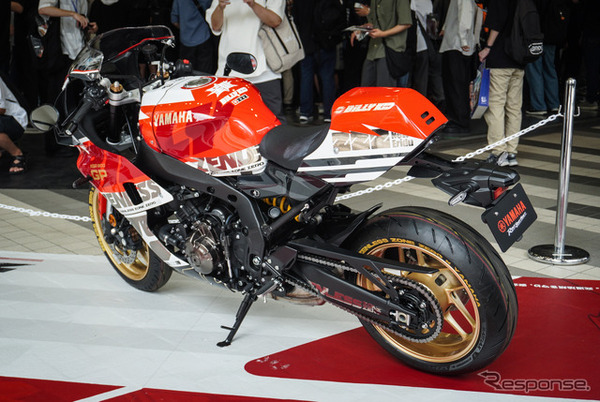 『ゼンレスゾーンゼロ』コラボ仕様のヤマハ『XSR900 GP』