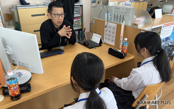 静岡・御殿場の高校2年生が、鈑金塗装や法定点検、接客対応までプロの現場を本格体験！…高校生のインターンシップを密着取材