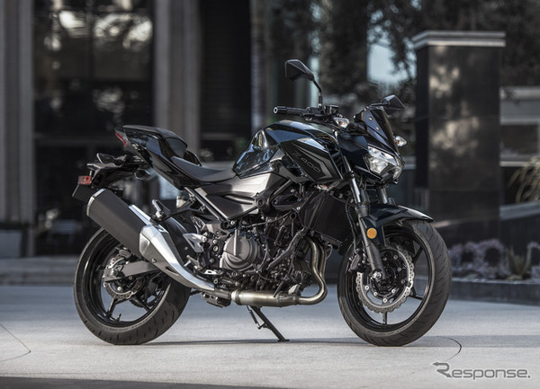カワサキ Z400 2027年モデル
