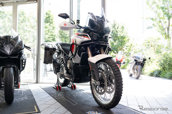 MVアグスタ LXP Orioli（Motorcycle Art Gallery）