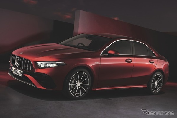 メルセデスAMG A35 4MATICセダン