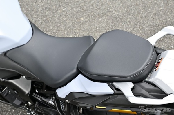 スズキ GSX-S1000GX