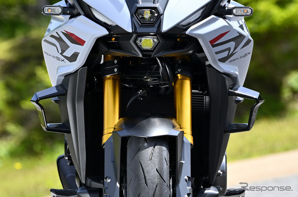 スズキ GSX-S1000GX