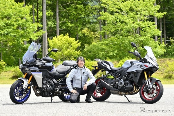 伊丹孝裕氏とヤマハ トレーサー9 GT＋ Y-AMT（左）、スズキ GSX-S1000GX（右）