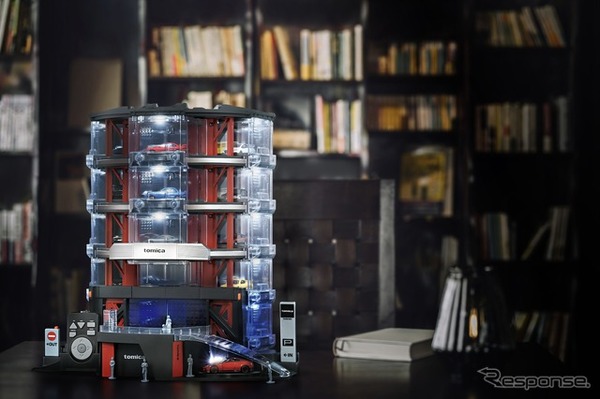 タカラトミー Automated tomica PARKING with showroom　(c) TOMY