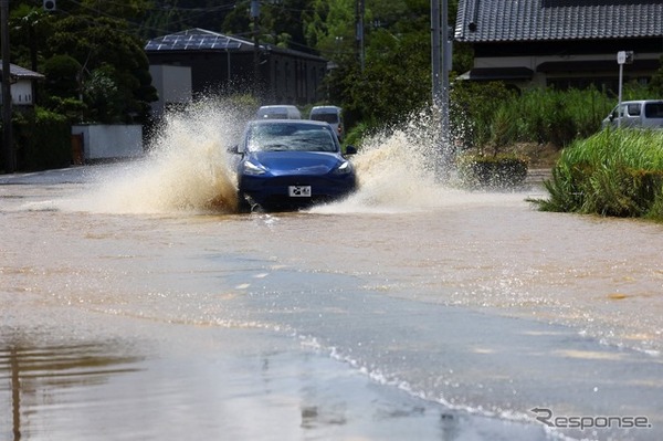 冠水路への進入は危険!!（8月14日、千葉県大網白里市）