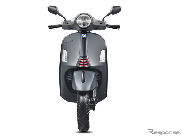ベスパ・GTS 300 SuperSport（トラボルジェンテグレー）