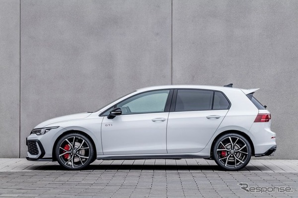 エッティンガーのVWゴルフGTI改良新型向けエアロパーツ