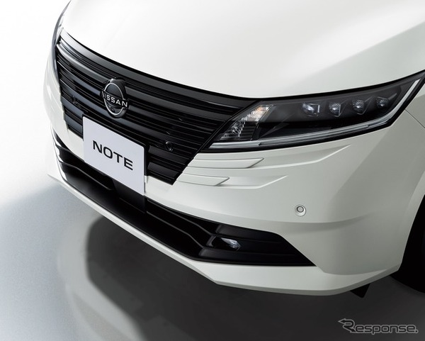 日産ノートの「Black Edition」
