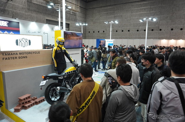写真は大阪モーターサイクルショー2026のヤマハブース