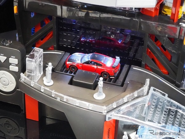 タカラトミー、Automated tomica PARKING with showroom（TOKYOおもちゃショー2026）