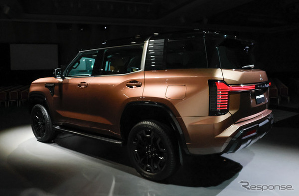 三菱 パジェロ 新型