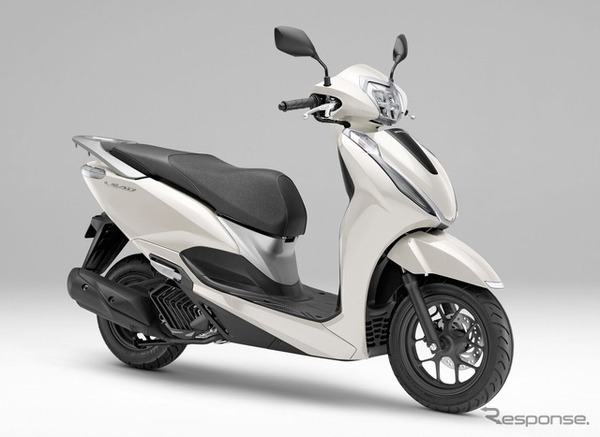 ホンダ・リード125（バニラホワイト）