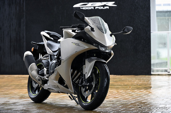 ホンダ CBR400R FOUR E-Clutch