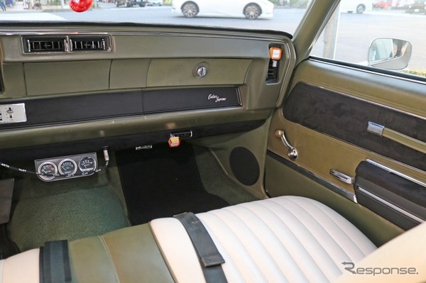 51年前のアメ車でスマホの音楽を楽しむ！ 1971年型オールズモビル『カトラス』を現代オーディオ化［car audio newcomer］by 東京車楽　前編