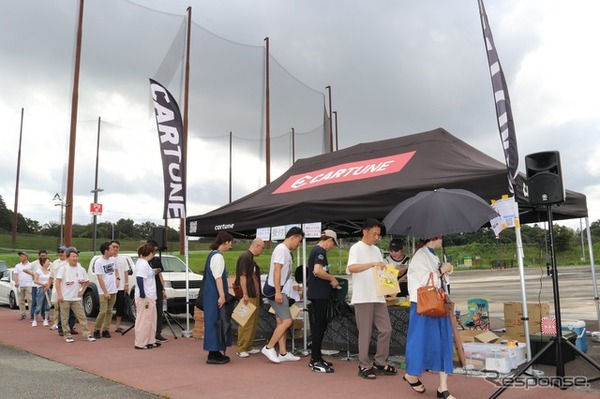 CARTUNE ALL USERS MEET…神戸三田プレミアムアウトレット駐車場