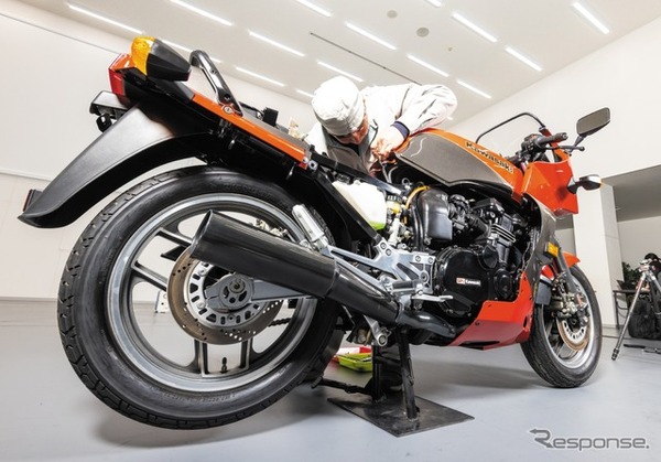 週刊 カワサキ Ninja GPZ900R