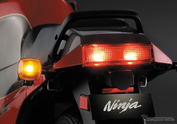 週刊 カワサキ Ninja GPZ900R