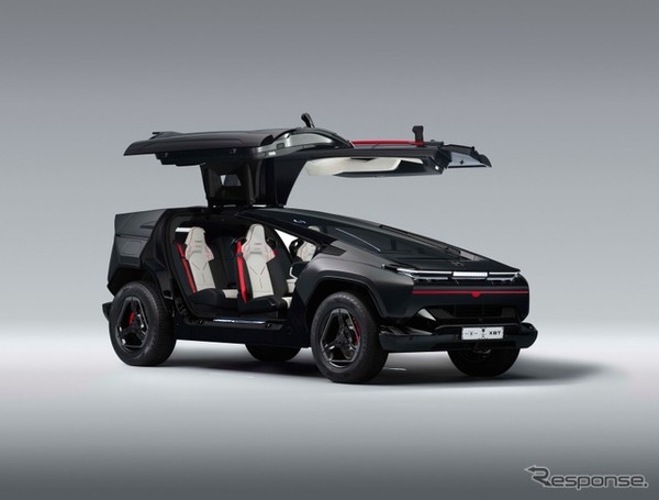サウジ初のEVブランド「CEER」の『EXOBOT』