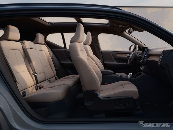 ボルボ XC40 改良新型