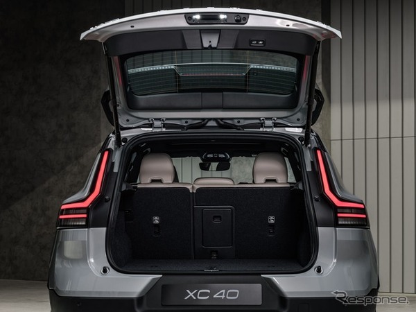 ボルボ XC40 改良新型