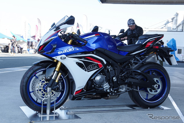 新型GSX-R1000R