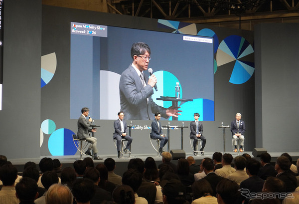 トヨタ佐藤恒治副会長、ホンダ三部俊宏社長らも登壇したセッション（ジャパンモビリティショービズウィーク2026）