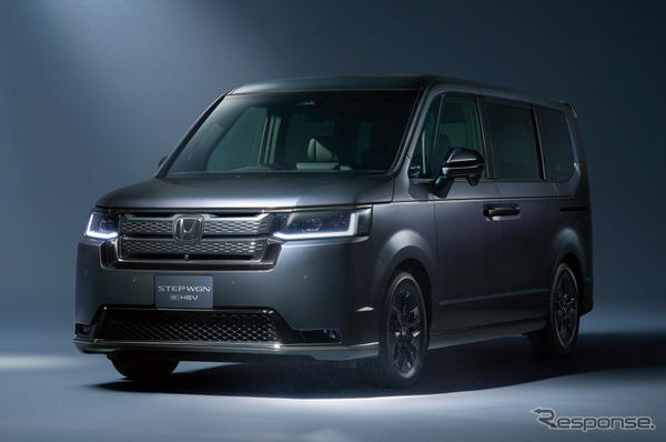 ホンダ ステップワゴン e:HEV スパーダブラック エディション