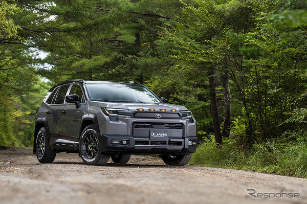 トヨタ『RAV4 アドベンチャー』用JAOSスタイリングパッケージ