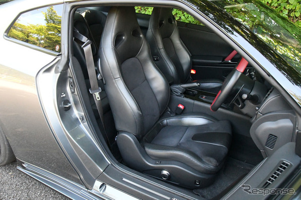 日産 GT-R NISMOパーツ装着車